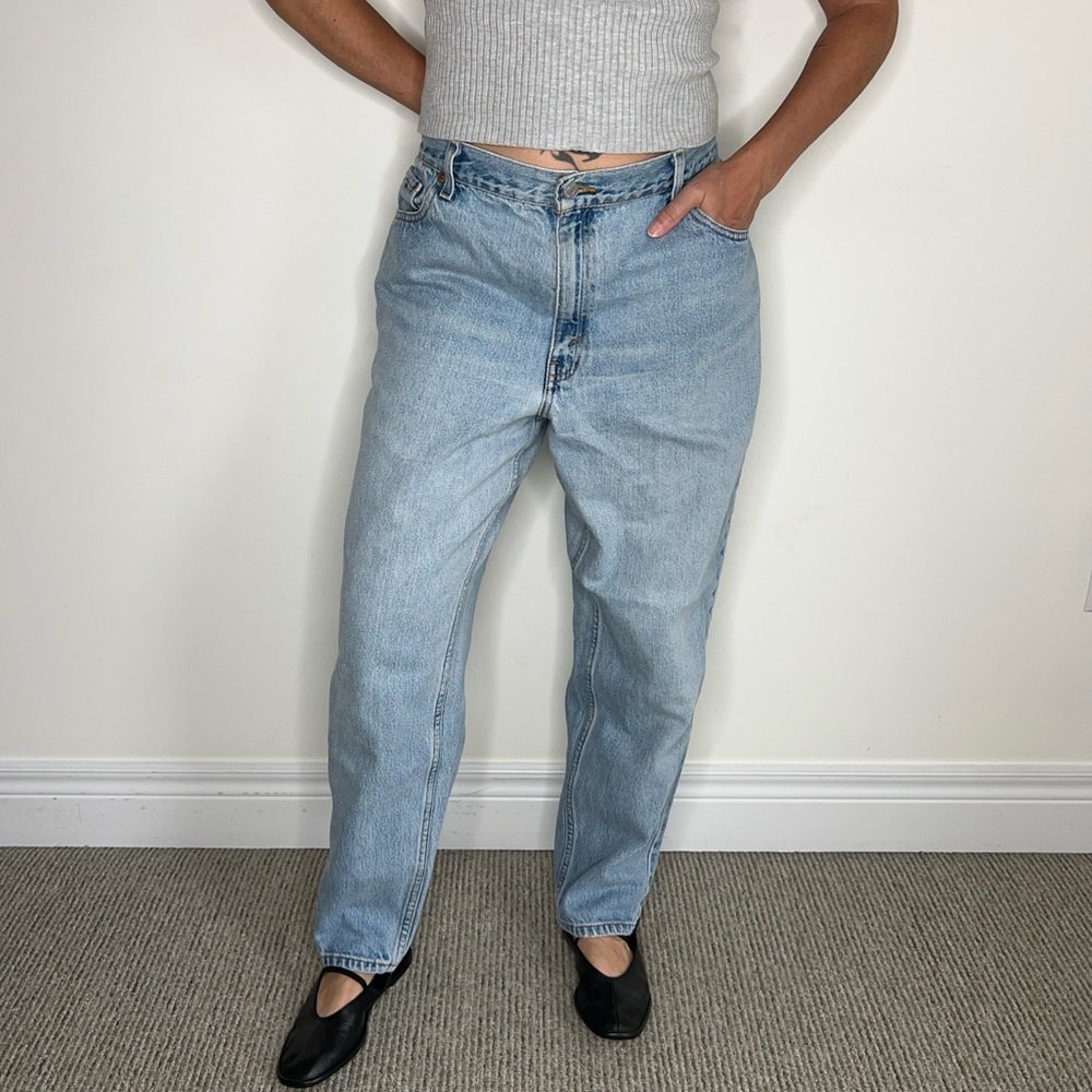 Vintage Levi’s 550 relaxed tapered 34
